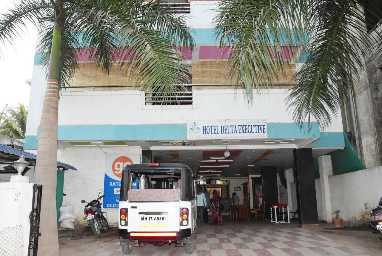 Hotel Delta Executive Shirdi Exterior foto